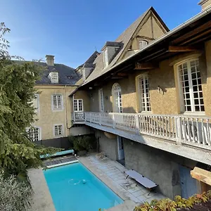 La Maison Aux Murs Anciens Et Ses , Tarbes Frankreich